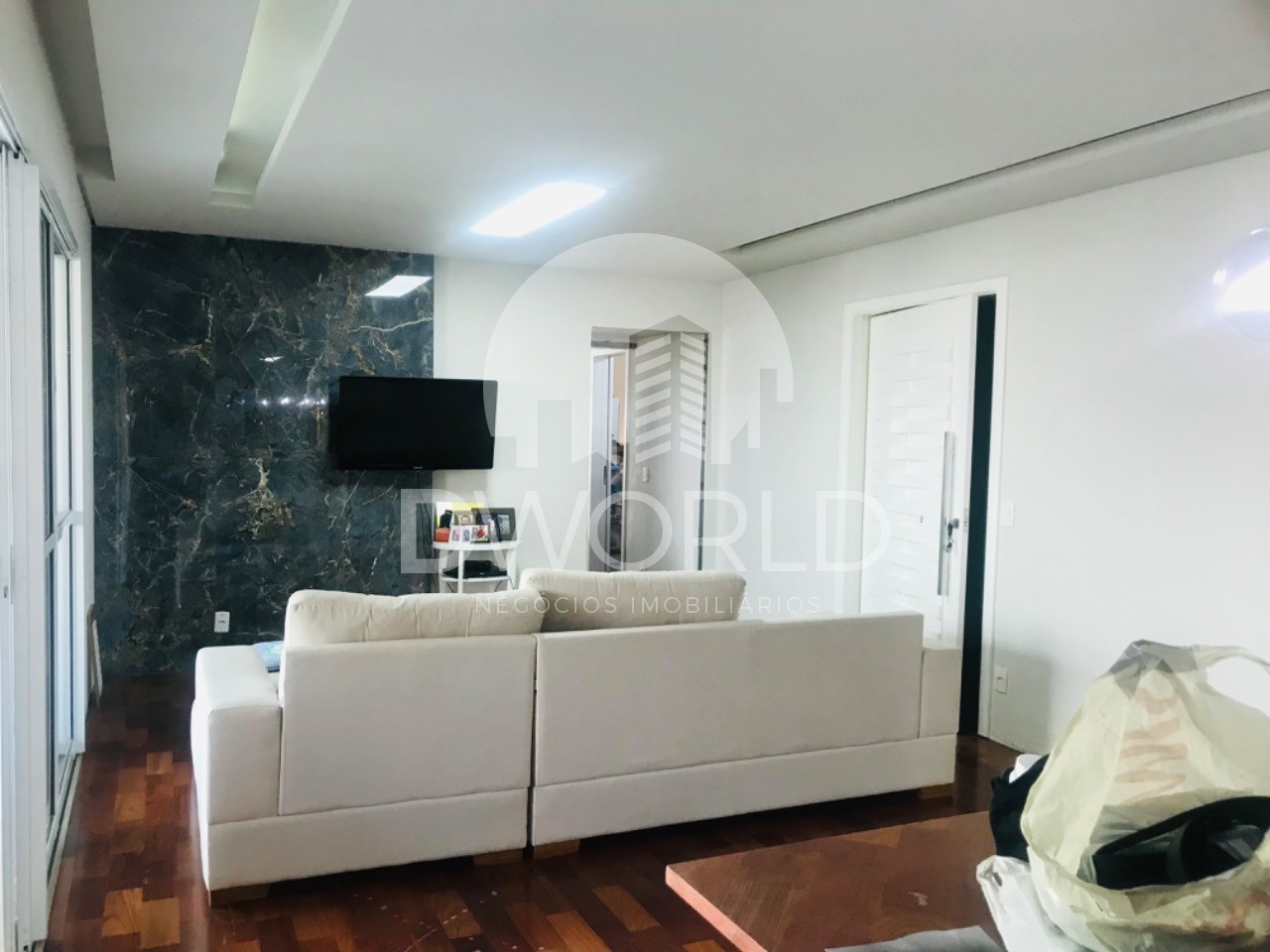 Apartamento à venda com 3 quartos, 156m² - Foto 8