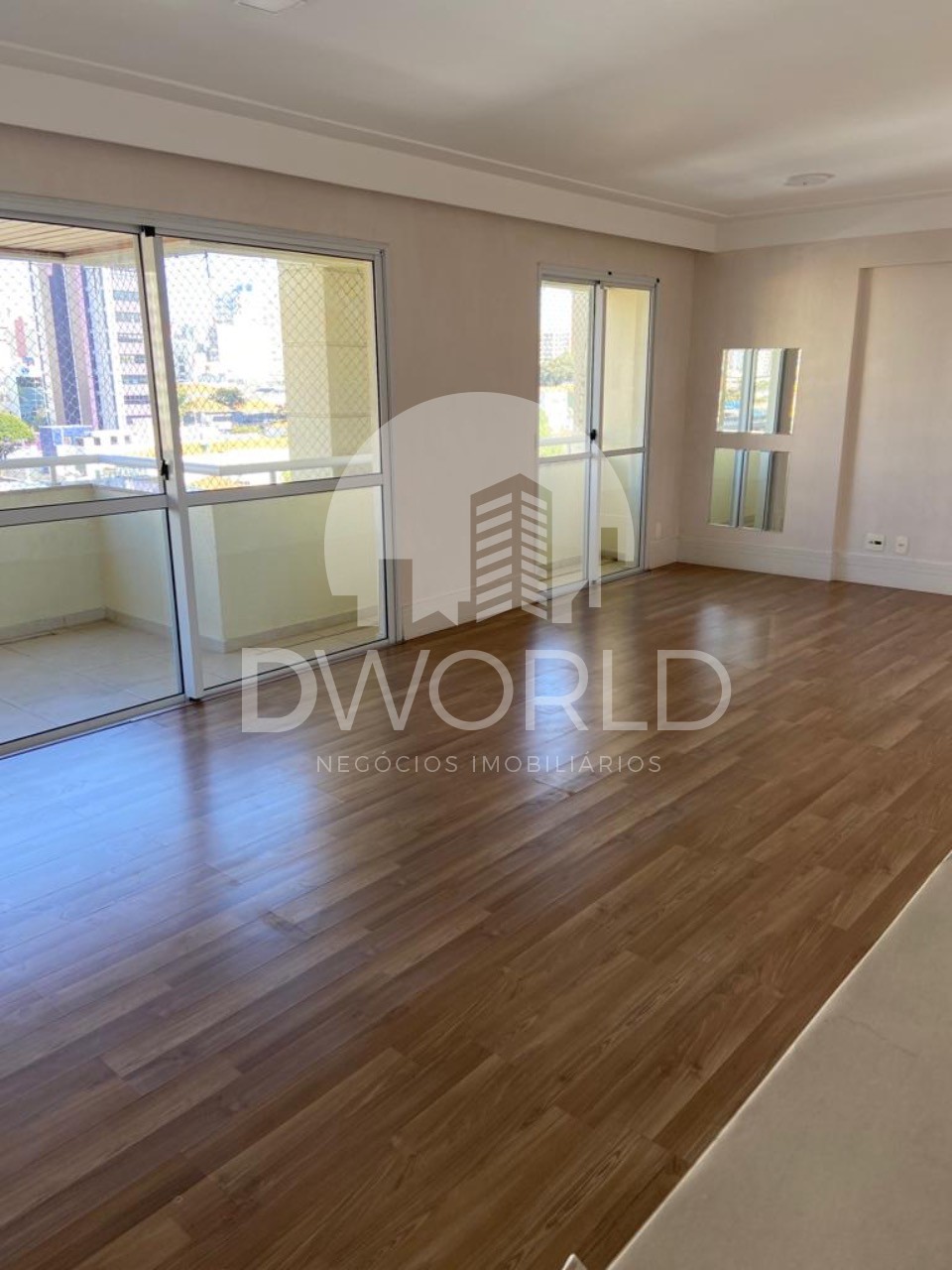 Apartamento à venda com 3 quartos, 128m² - Foto 1