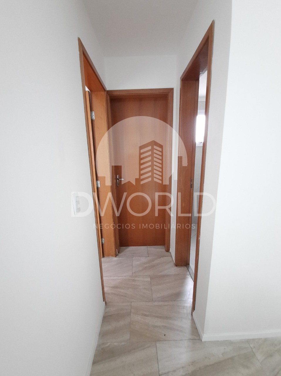 Apartamento à venda com 2 quartos, 72m² - Foto 3