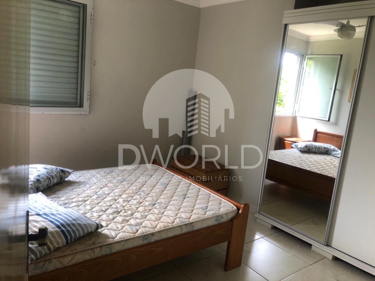 Apartamento à venda com 3 quartos, 80m² - Foto 4