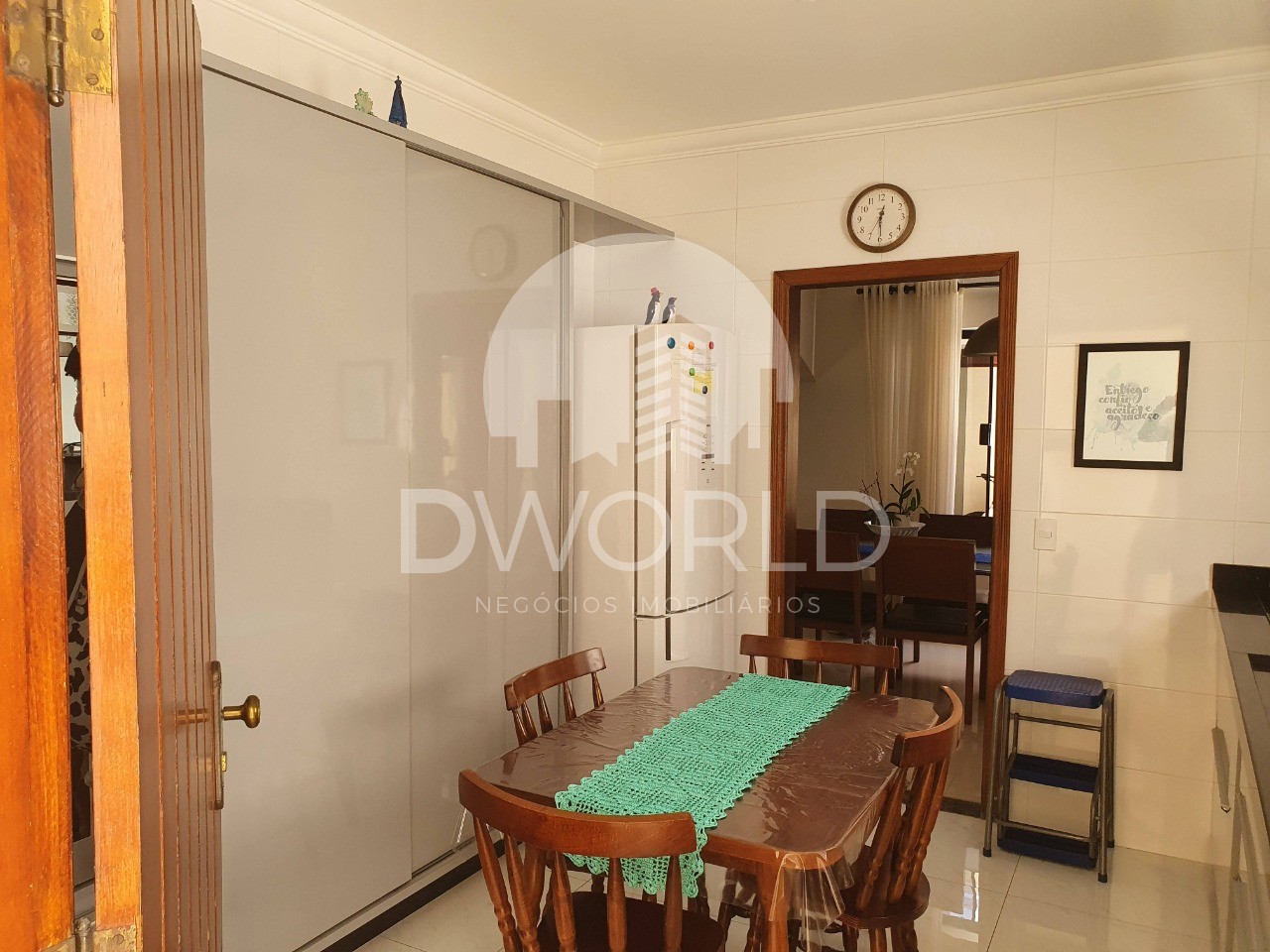 Sobrado à venda com 3 quartos, 230m² - Foto 4