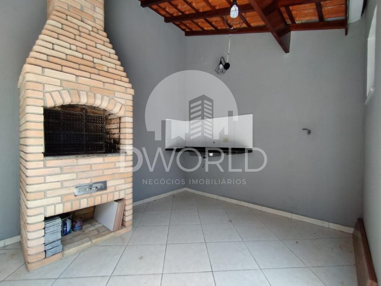 Casa à venda com 3 quartos, 112m² - Foto 2