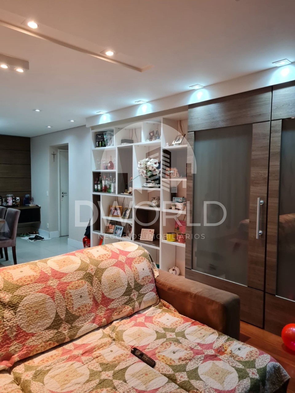 Apartamento à venda com 2 quartos, 107m² - Foto 10