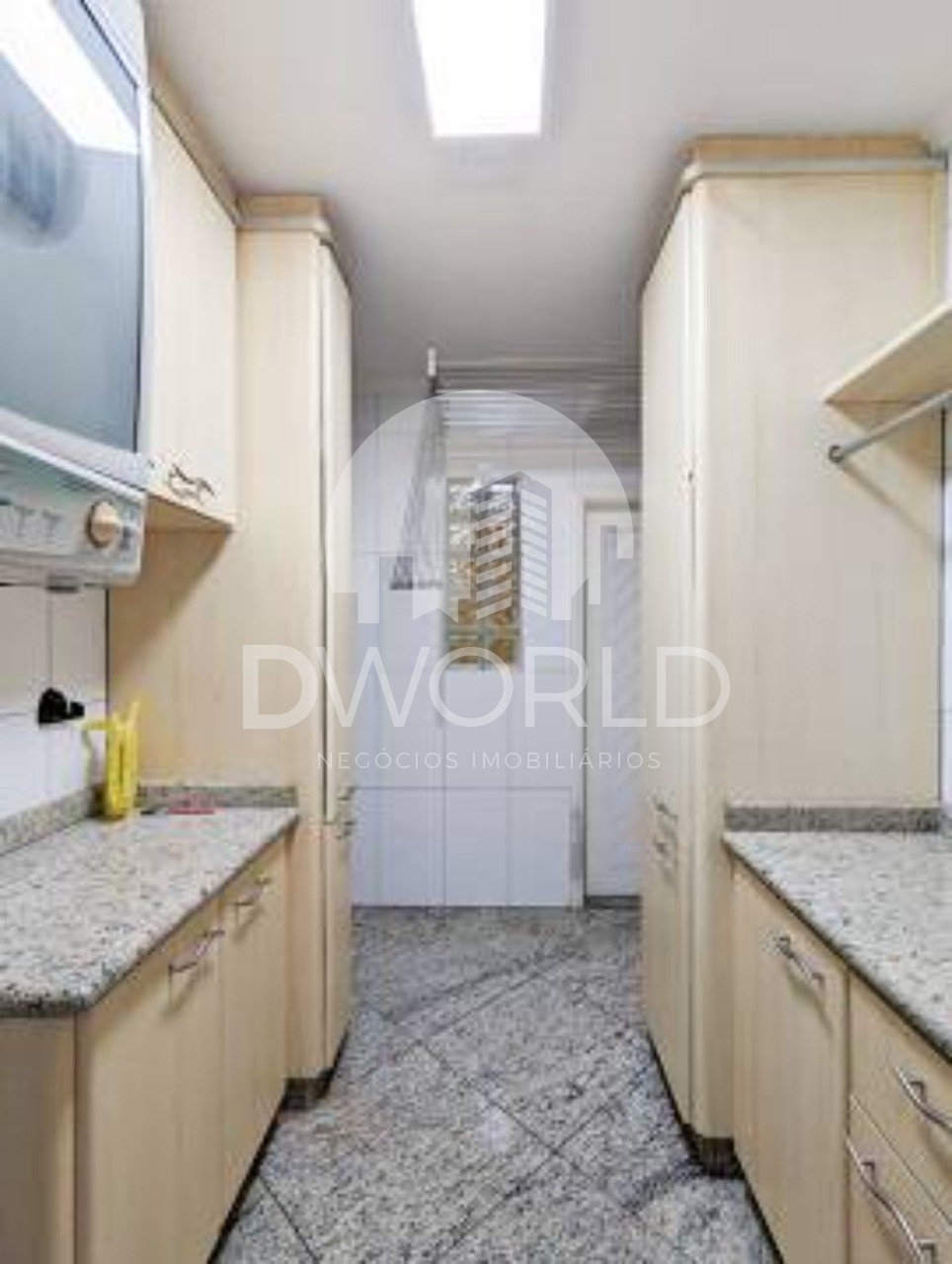 Apartamento à venda com 4 quartos, 210m² - Foto 7