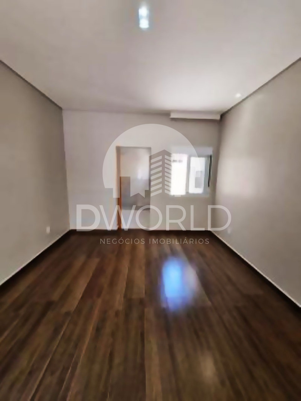 Casa à venda com 5 quartos, 270m² - Foto 10