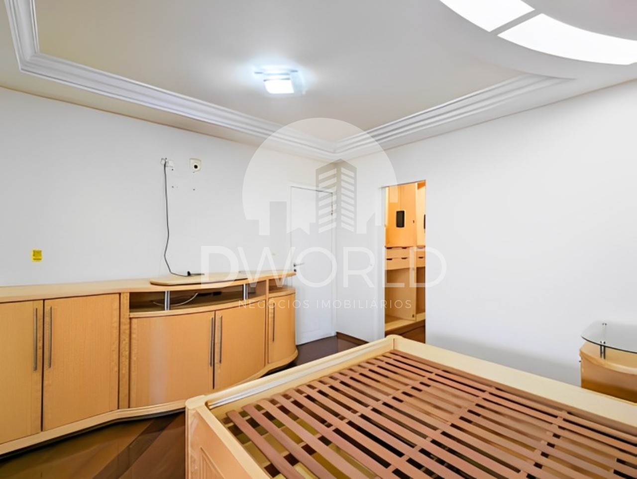 Apartamento à venda com 4 quartos, 210m² - Foto 9