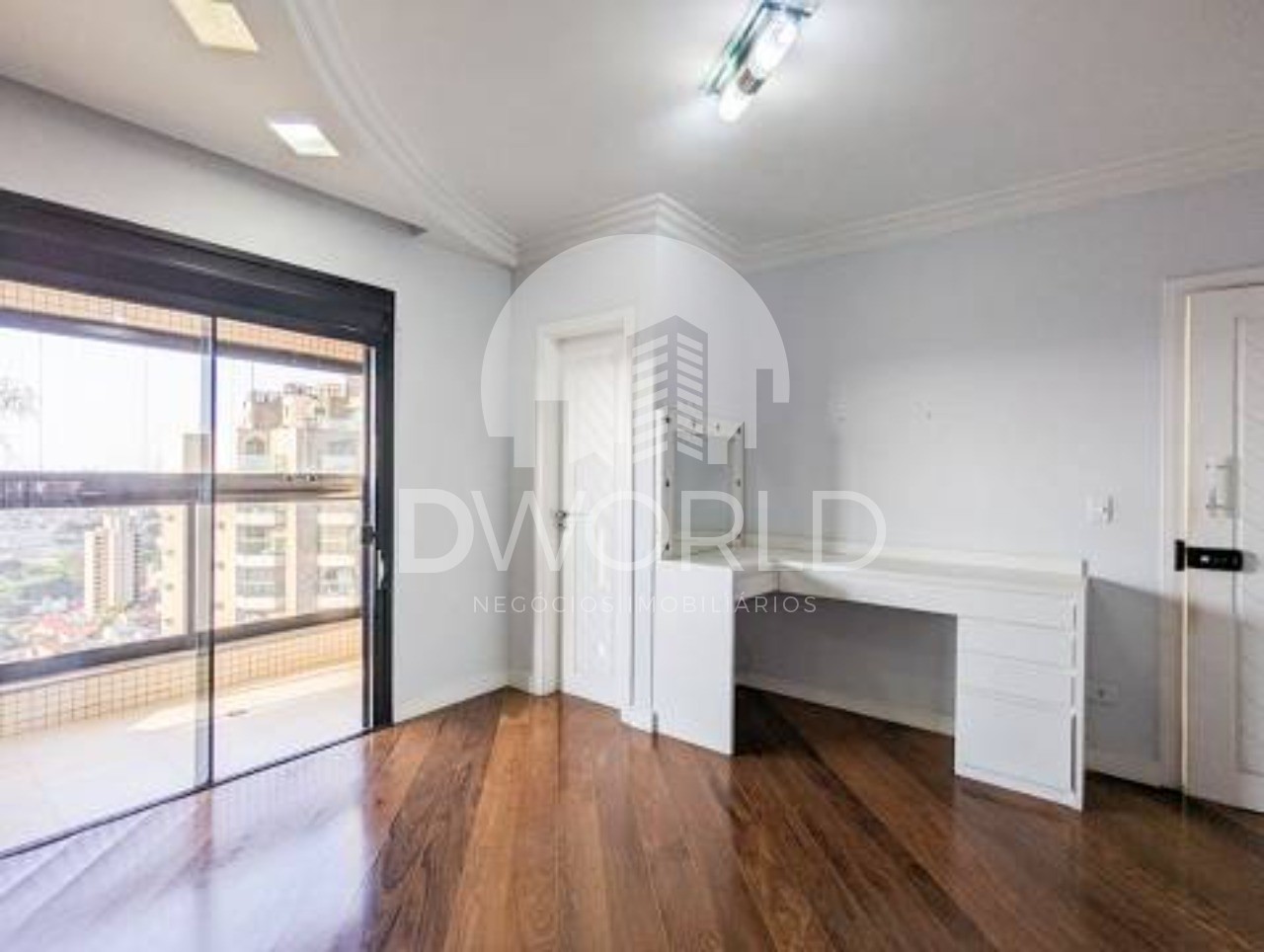 Apartamento à venda com 4 quartos, 210m² - Foto 11