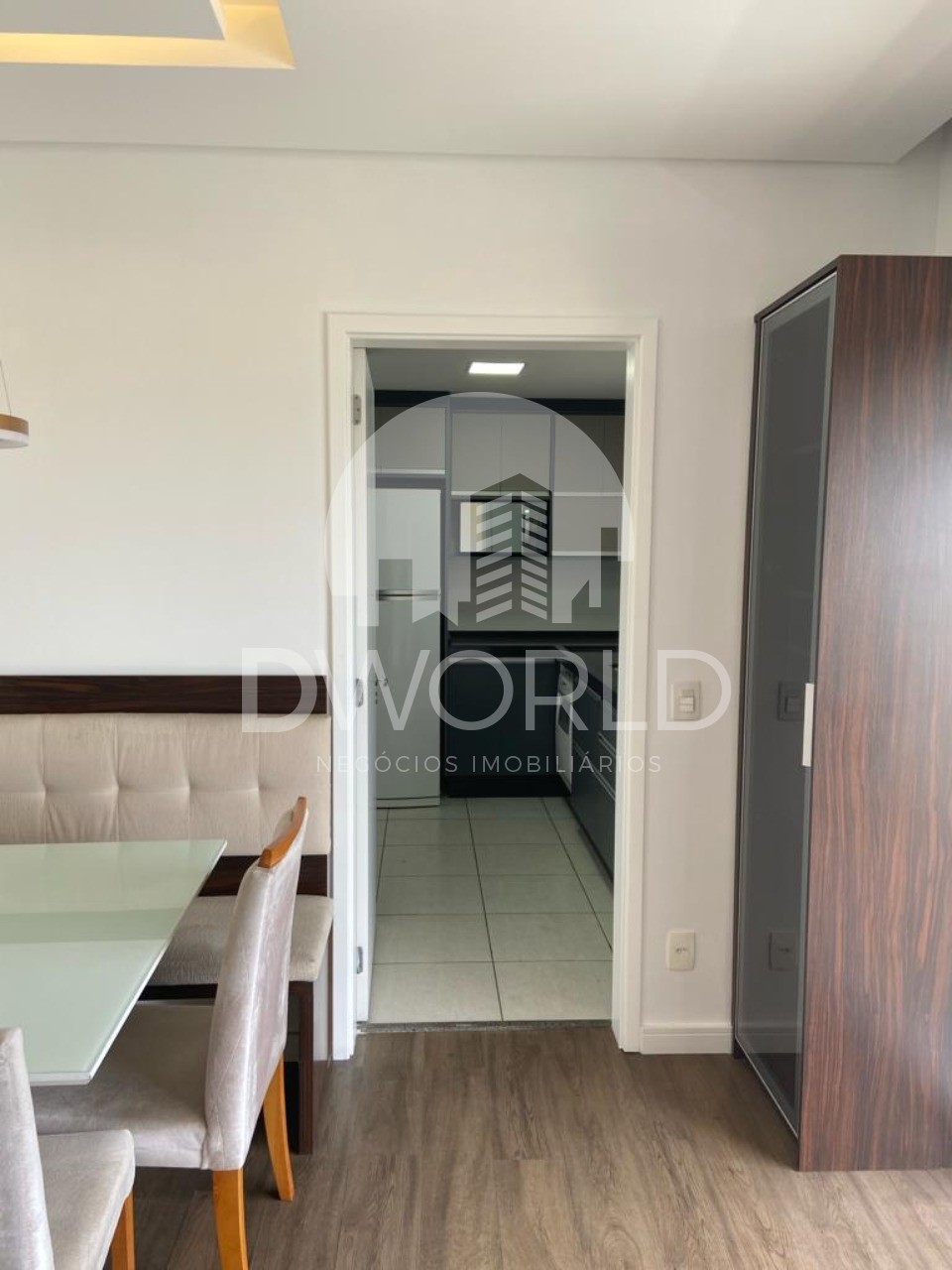 Apartamento à venda com 3 quartos, 107m² - Foto 12