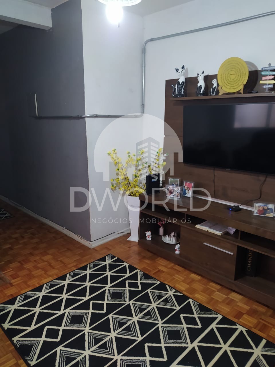 Apartamento à venda com 2 quartos, 74m² - Foto 1