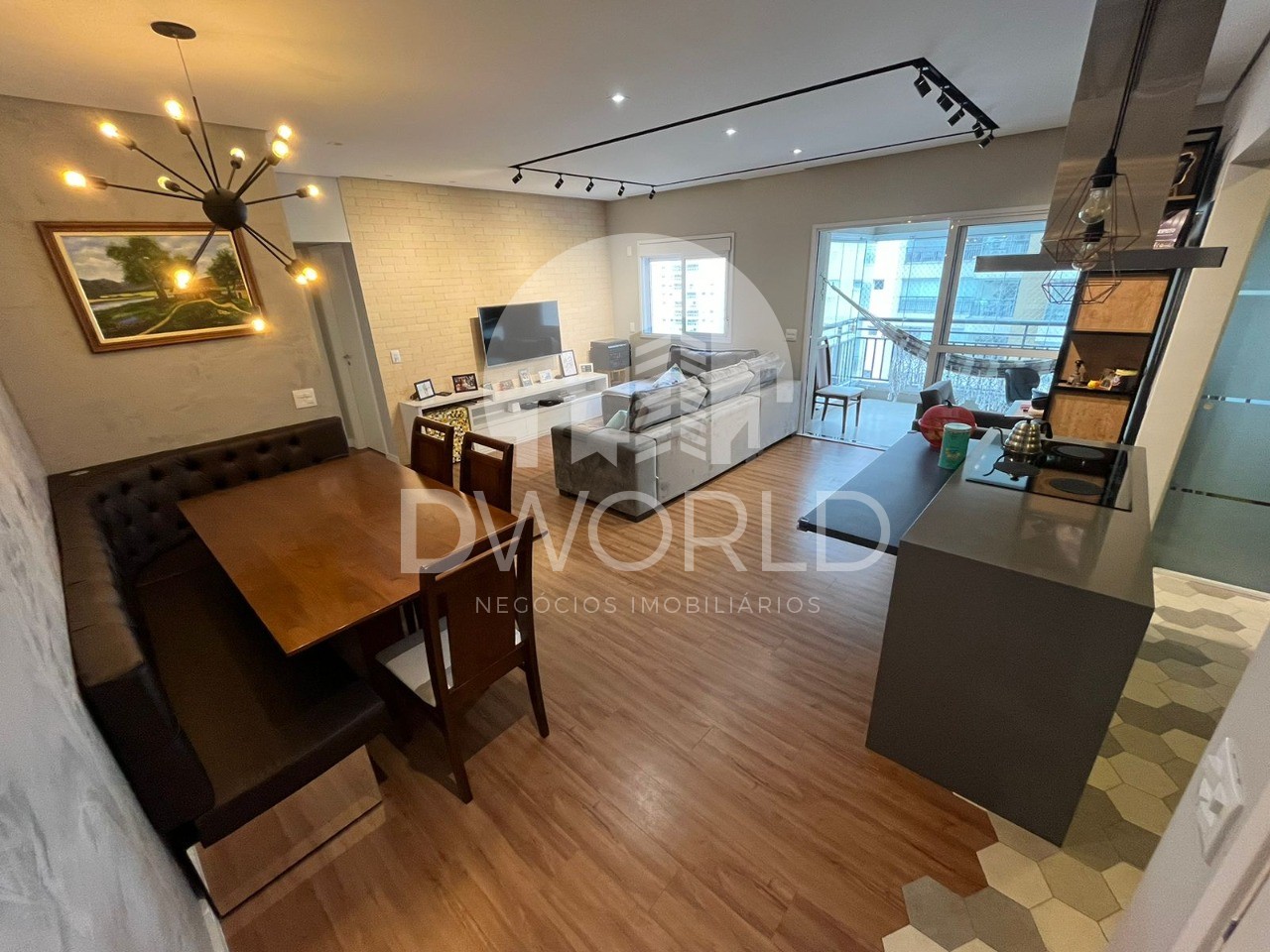 Apartamento à venda com 2 quartos, 93m² - Foto 1