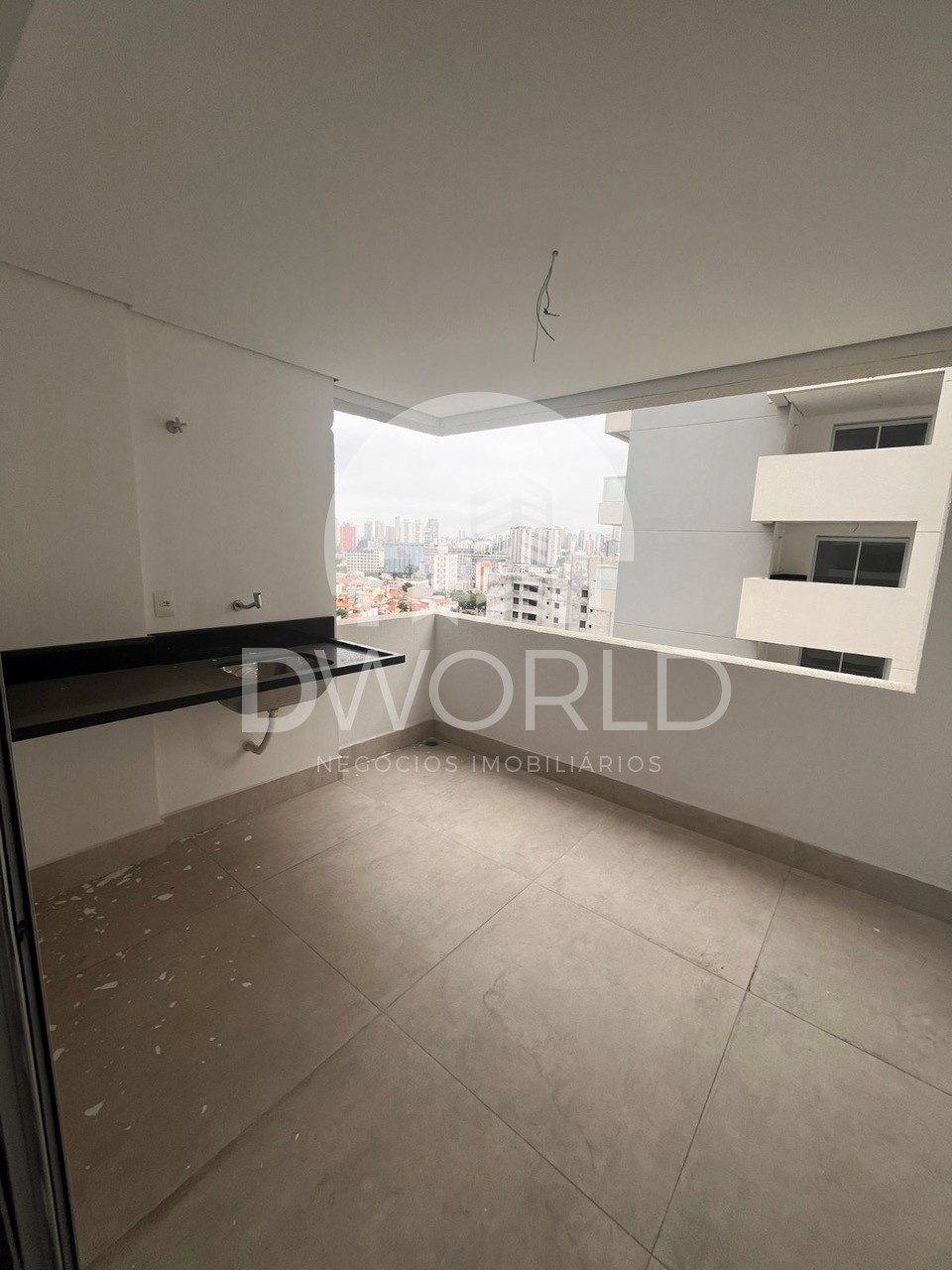 Apartamento à venda com 2 quartos, 67m² - Foto 1