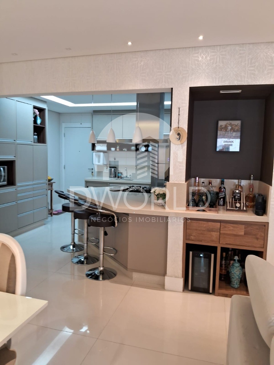 Apartamento à venda com 3 quartos, 106m² - Foto 8