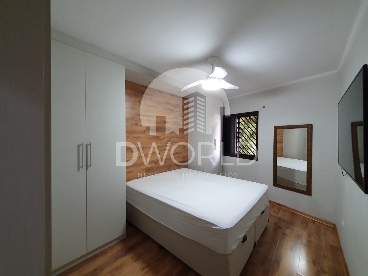 Apartamento à venda com 2 quartos, 79m² - Foto 3