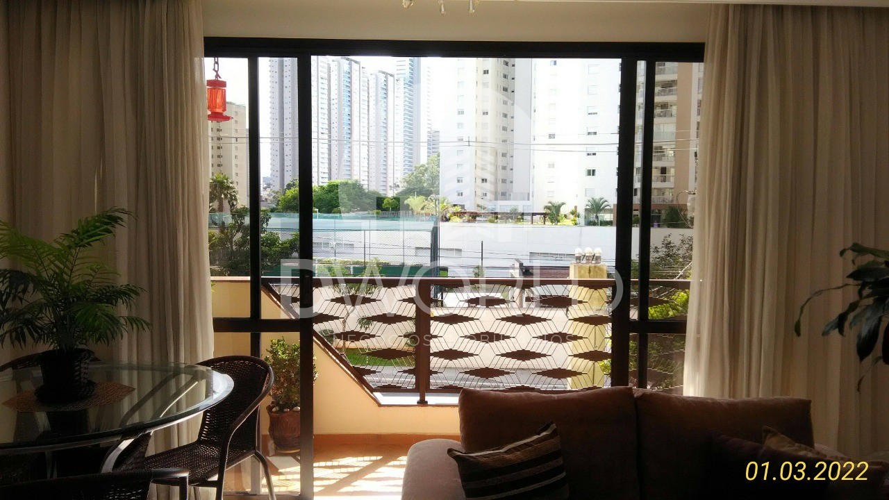 Apartamento à venda com 3 quartos, 145m² - Foto 3