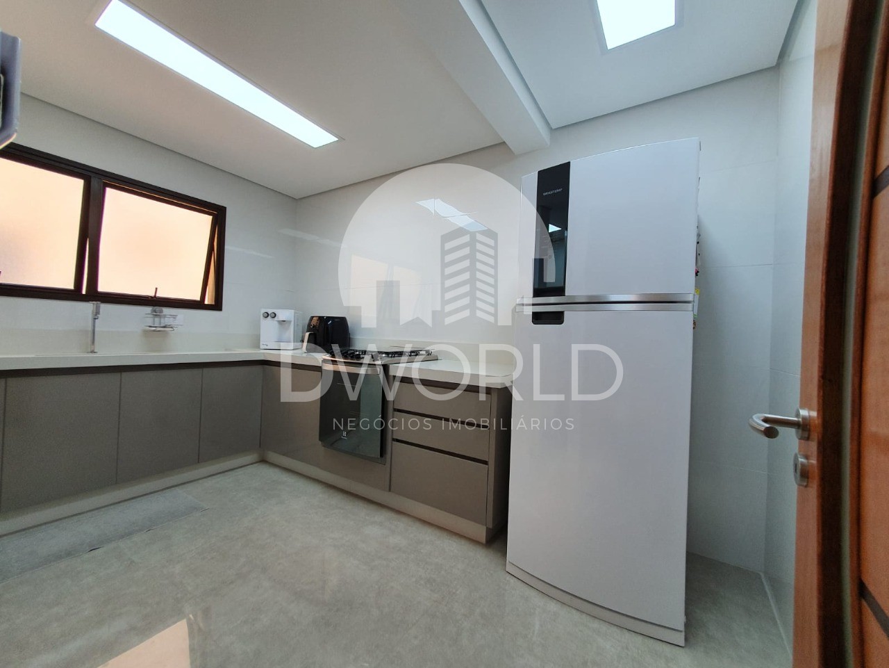 Apartamento à venda com 2 quartos, 79m² - Foto 9