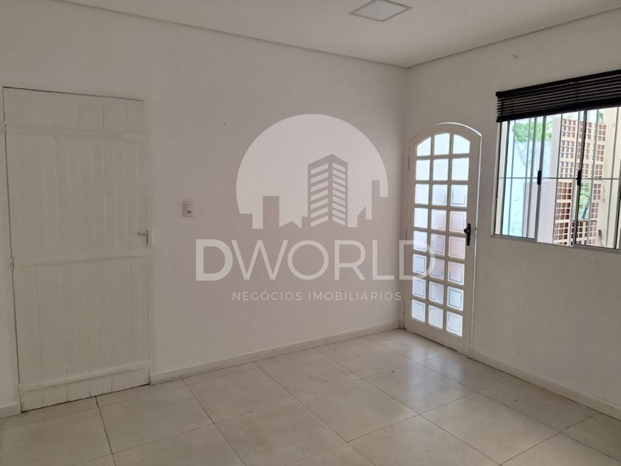 Prédio Inteiro para alugar, 80m² - Foto 1