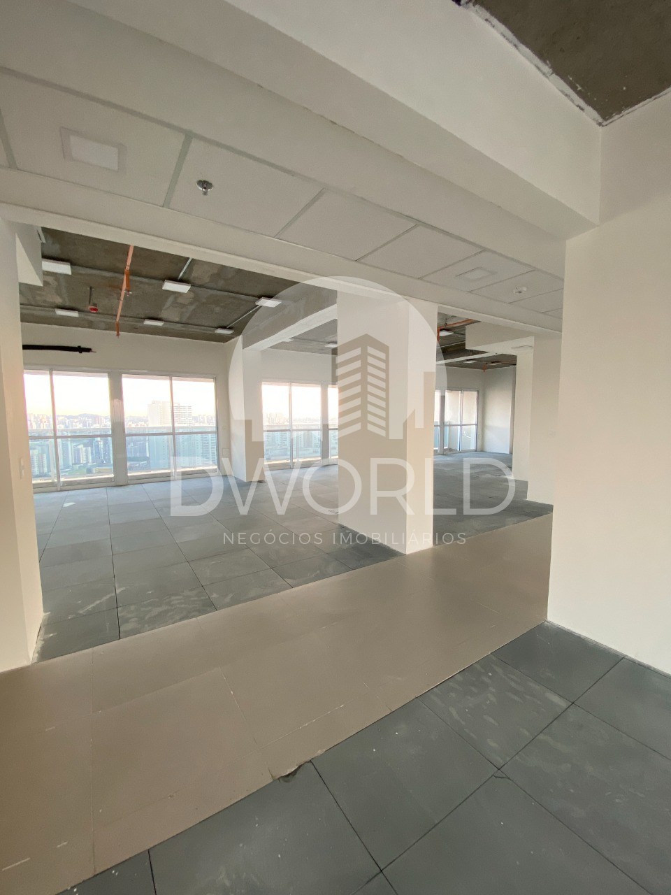 Conjunto Comercial-Sala à venda e aluguel, 318m² - Foto 11