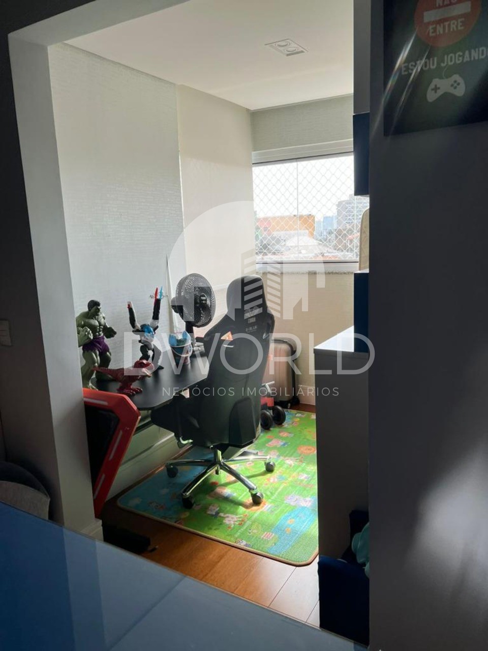 Apartamento à venda com 3 quartos, 158m² - Foto 3