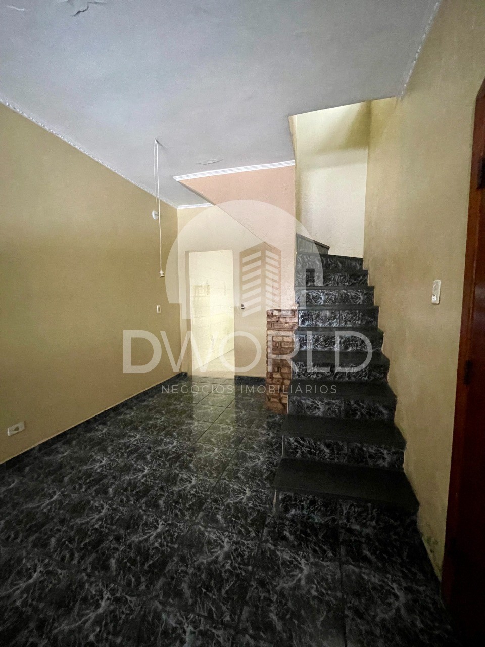 Casa à venda com 2 quartos, 84m² - Foto 12