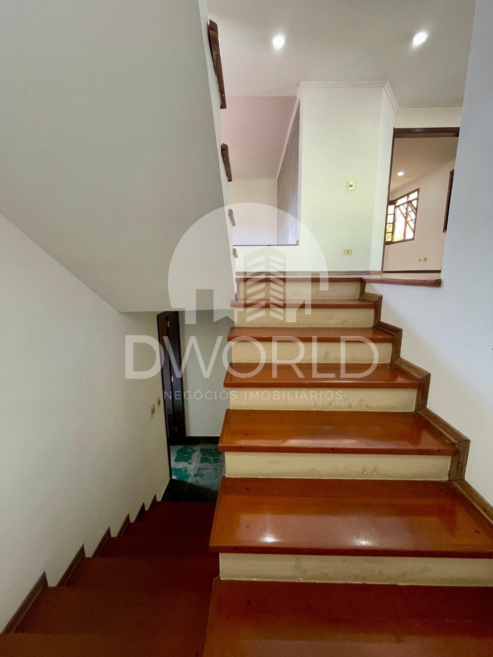 Sobrado à venda com 4 quartos, 300m² - Foto 48