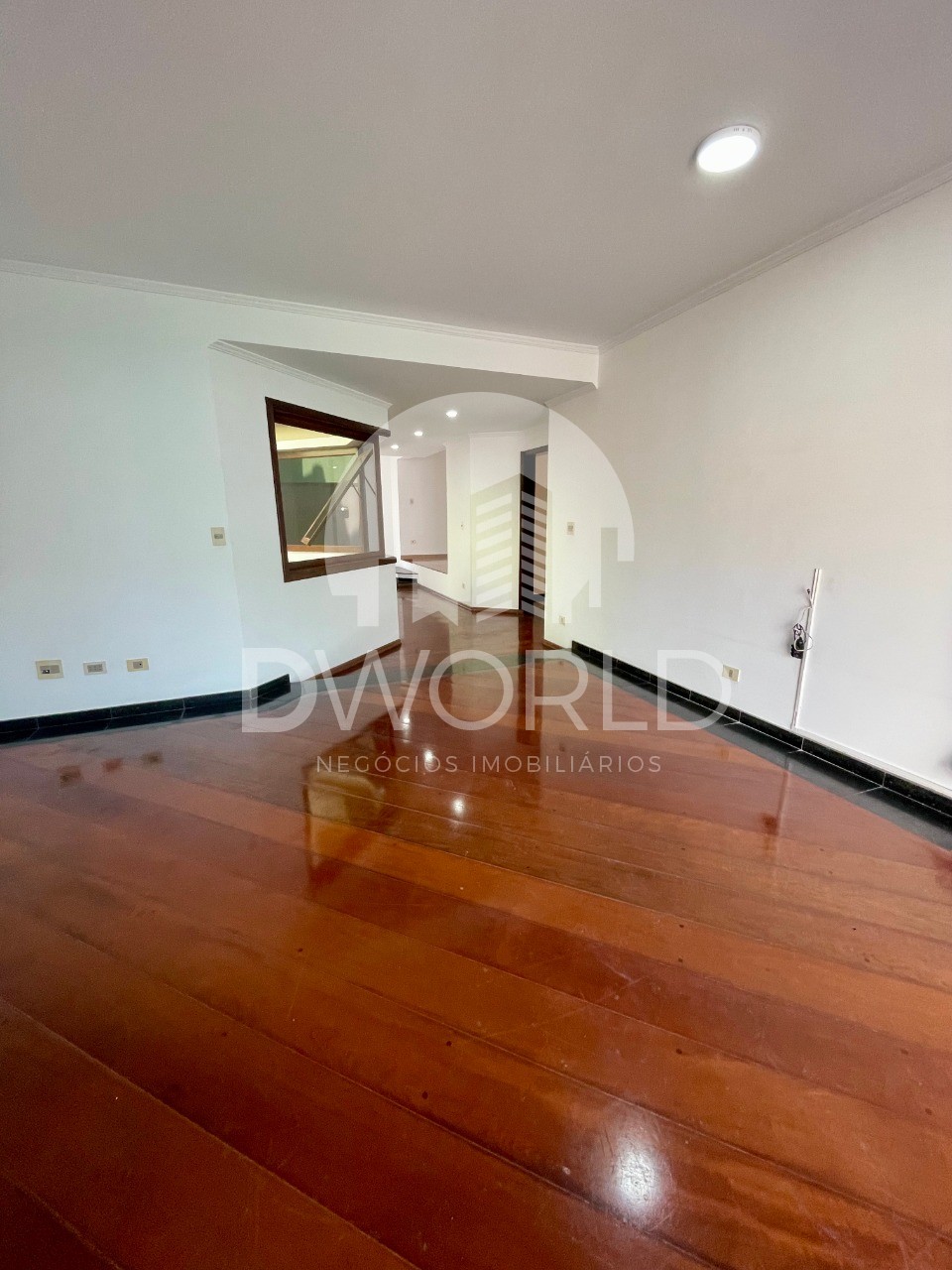 Sobrado à venda com 4 quartos, 300m² - Foto 27