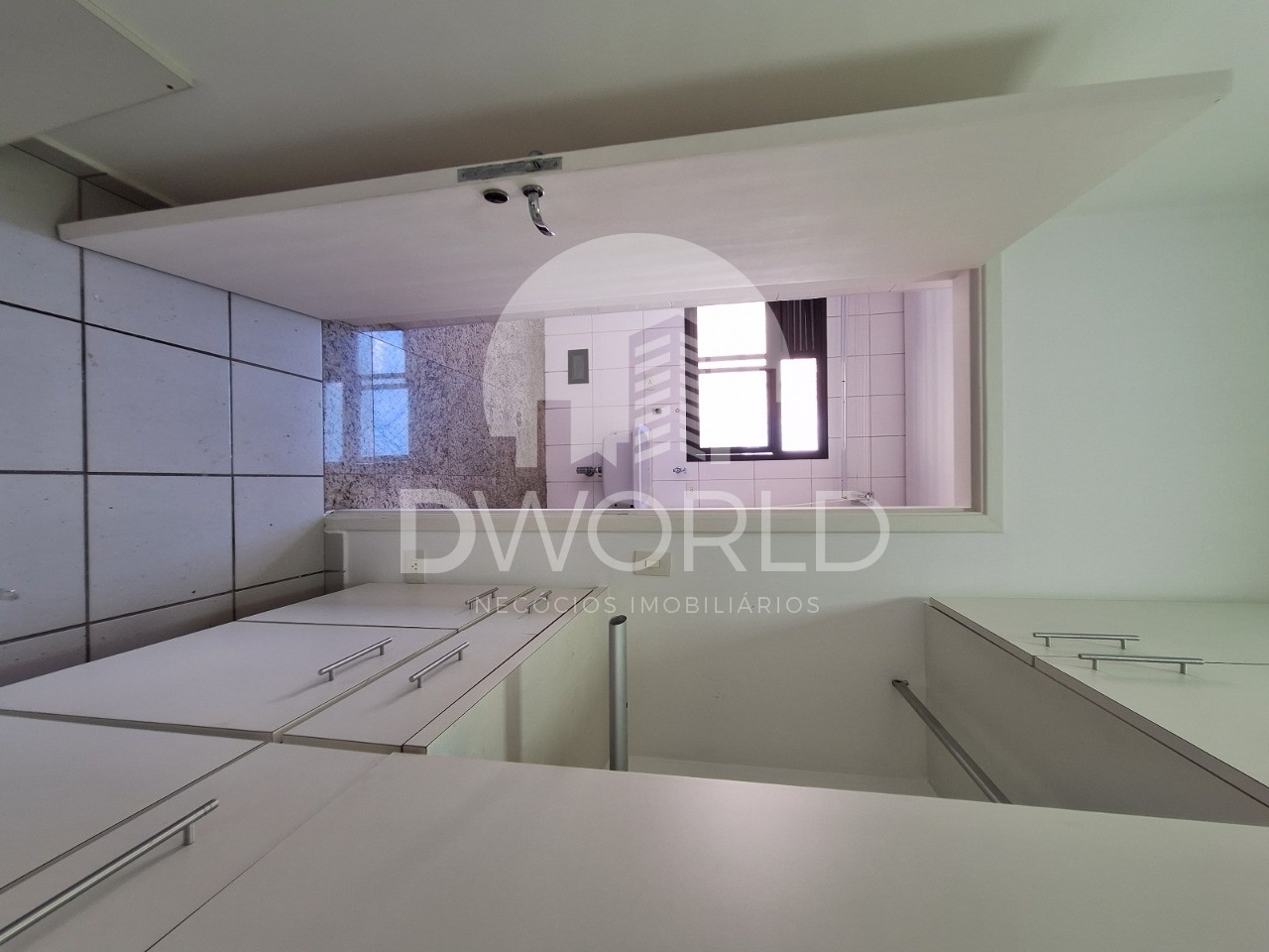 Apartamento à venda com 3 quartos, 169m² - Foto 30