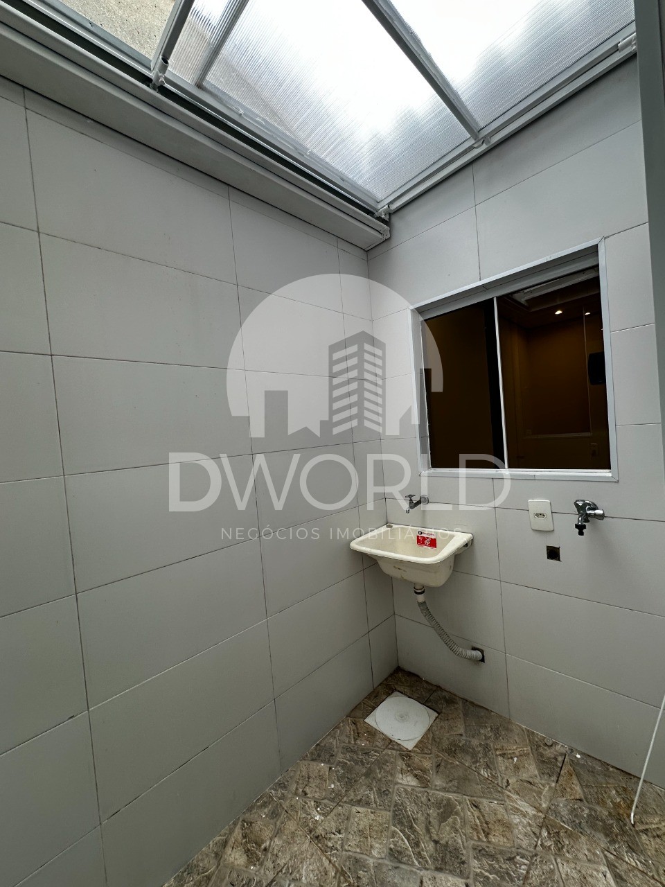 Apartamento à venda com 2 quartos, 72m² - Foto 33