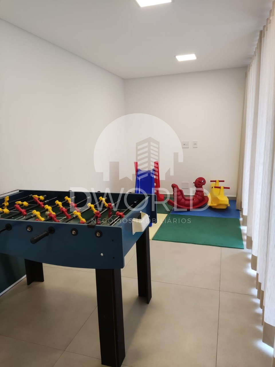 Apartamento à venda com 2 quartos, 64m² - Foto 31