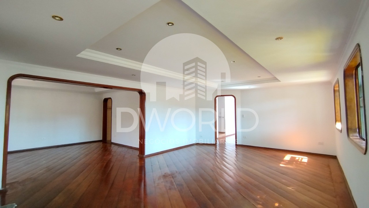 Prédio Inteiro para alugar com 6 quartos, 340m² - Foto 2