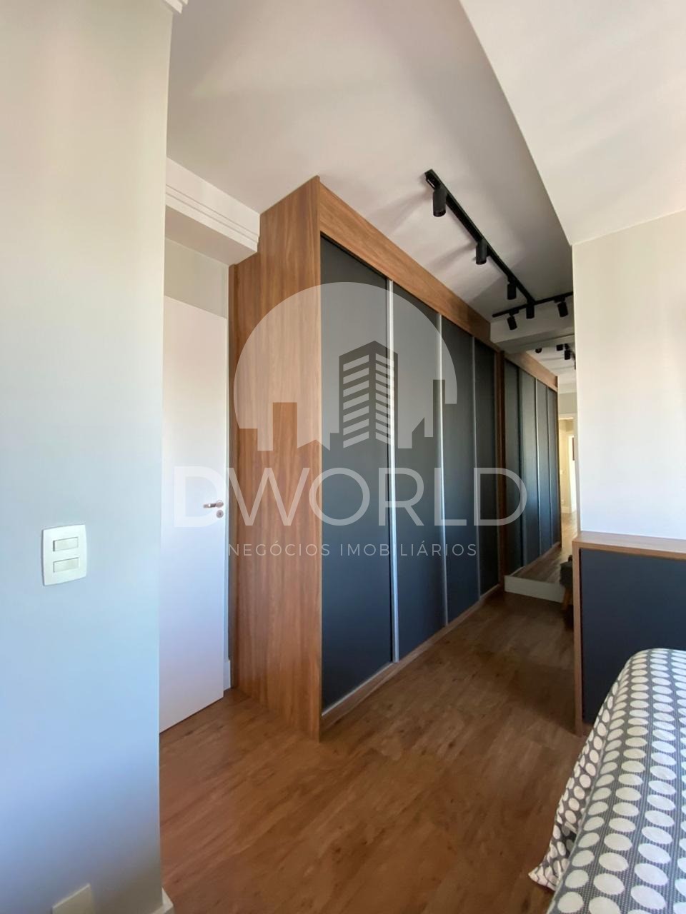 Apartamento à venda com 3 quartos, 107m² - Foto 32