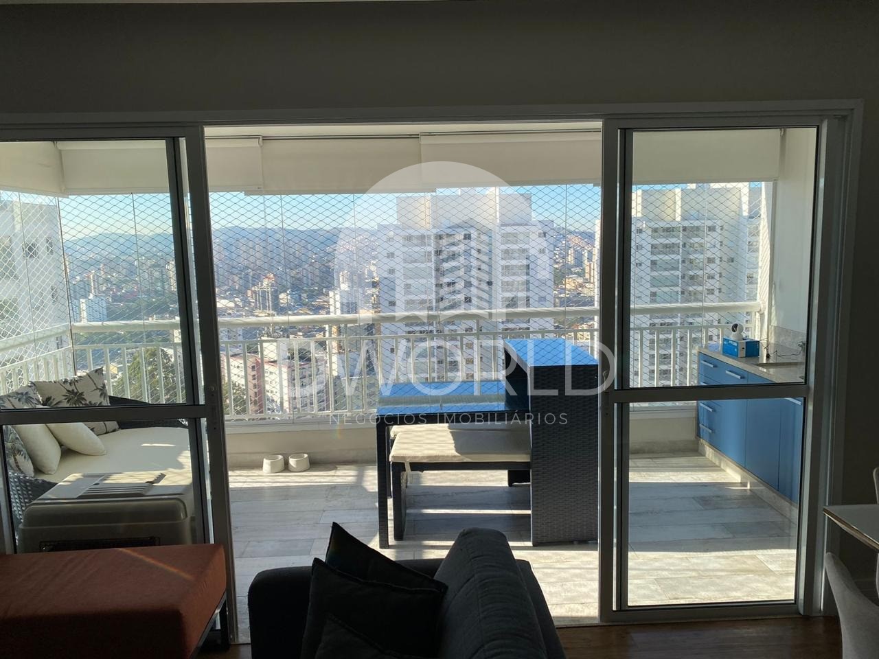 Apartamento à venda com 3 quartos, 107m² - Foto 4