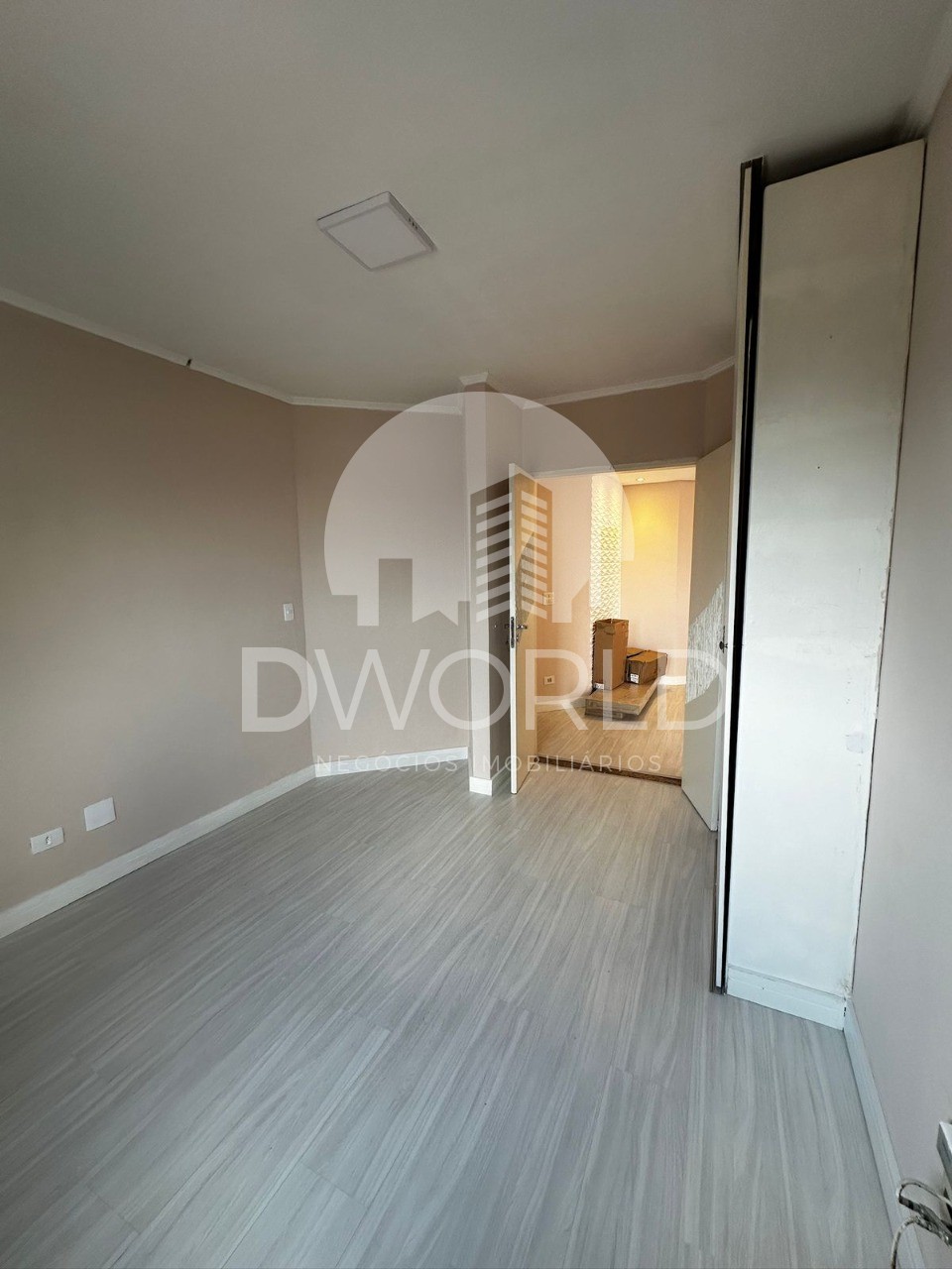 Apartamento à venda com 4 quartos, 188m² - Foto 12