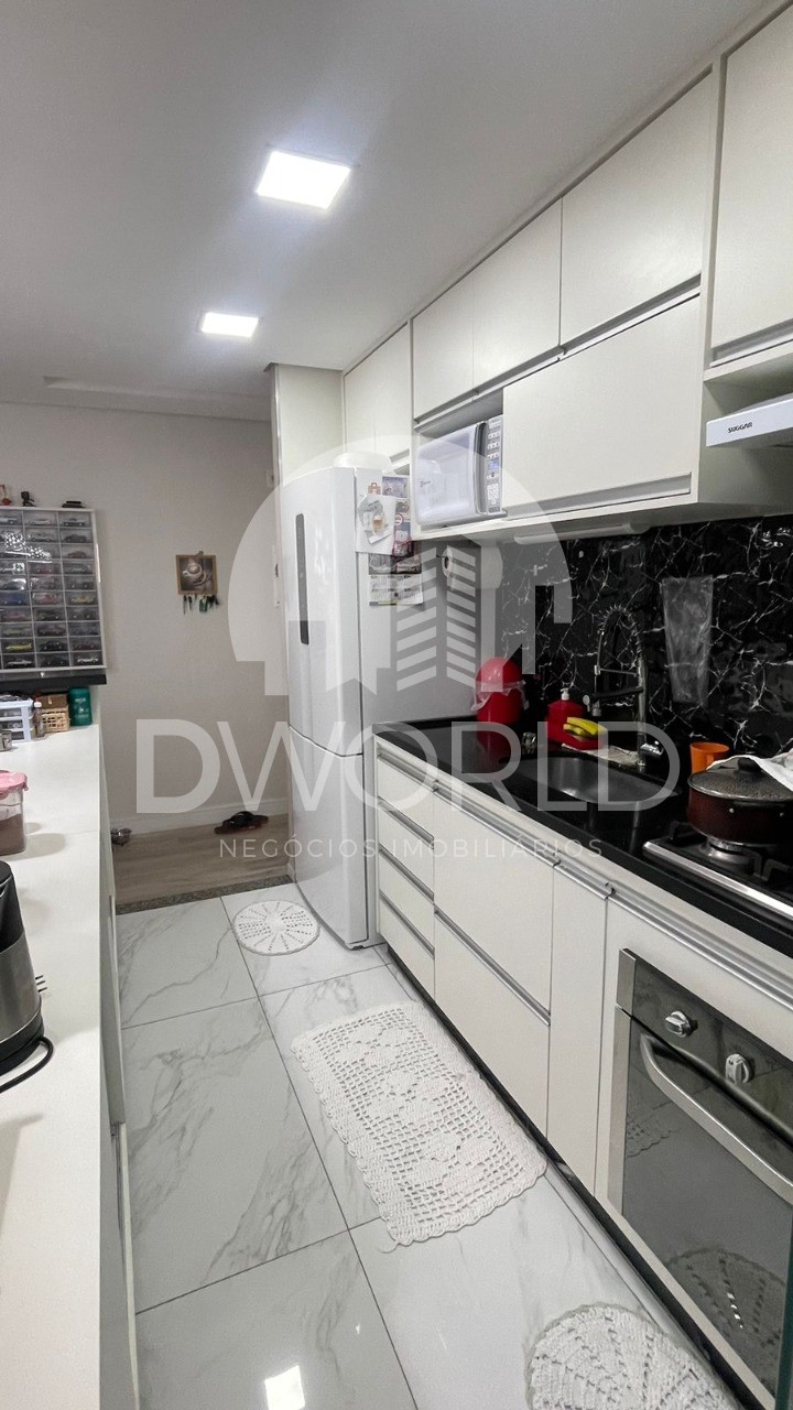 Apartamento à venda com 3 quartos, 76m² - Foto 13