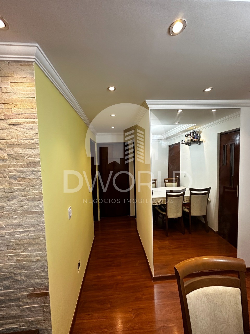 Apartamento à venda com 2 quartos, 60m² - Foto 5