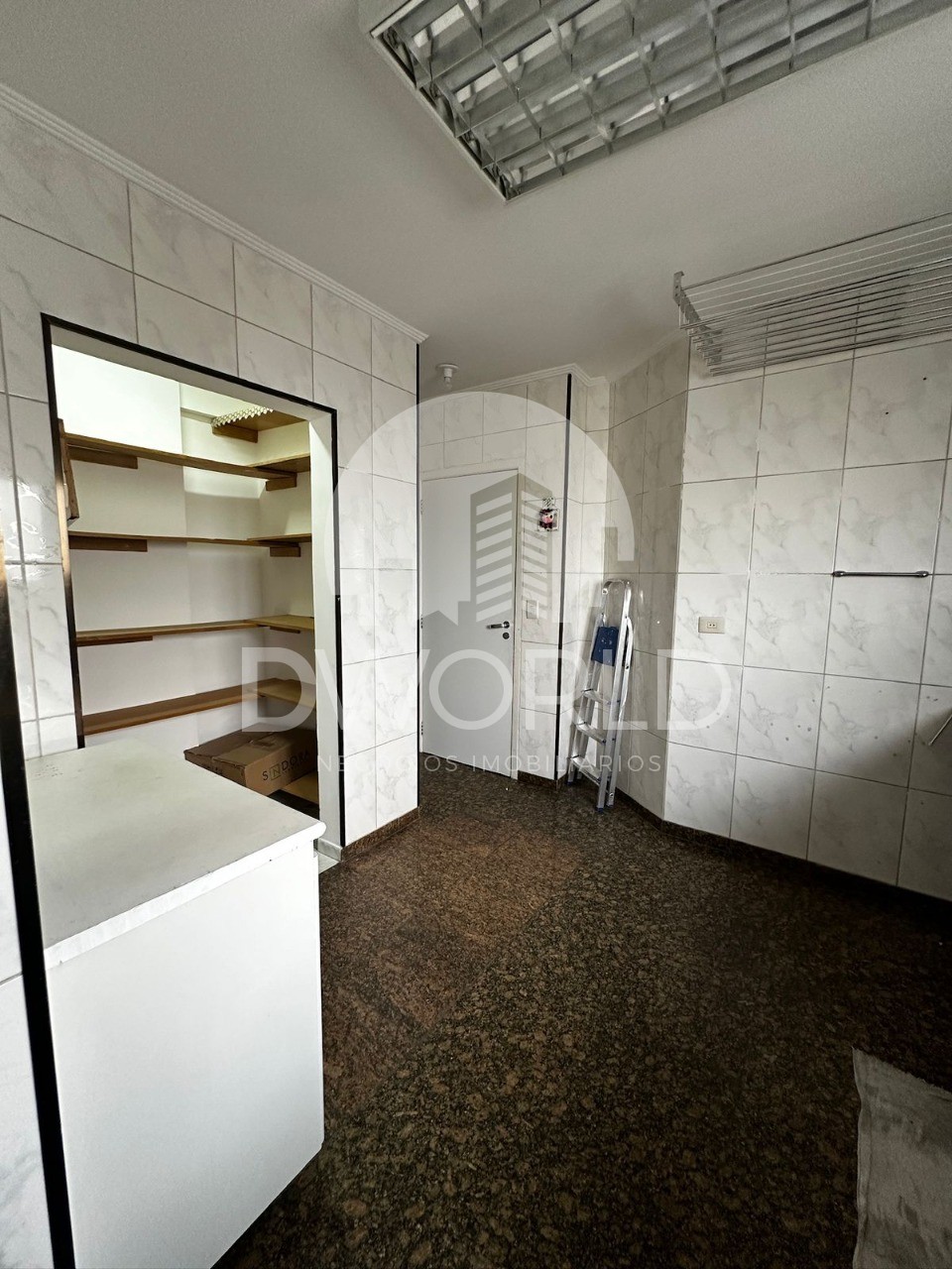 Apartamento à venda com 4 quartos, 188m² - Foto 6