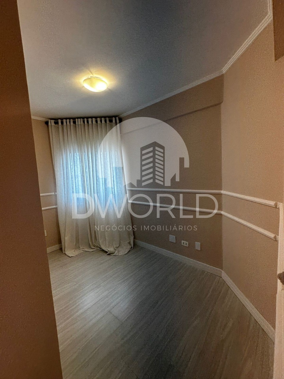 Apartamento à venda com 4 quartos, 188m² - Foto 11