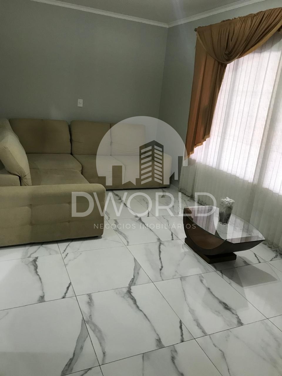 Sobrado, 5 quartos, 258 m² - Foto 3