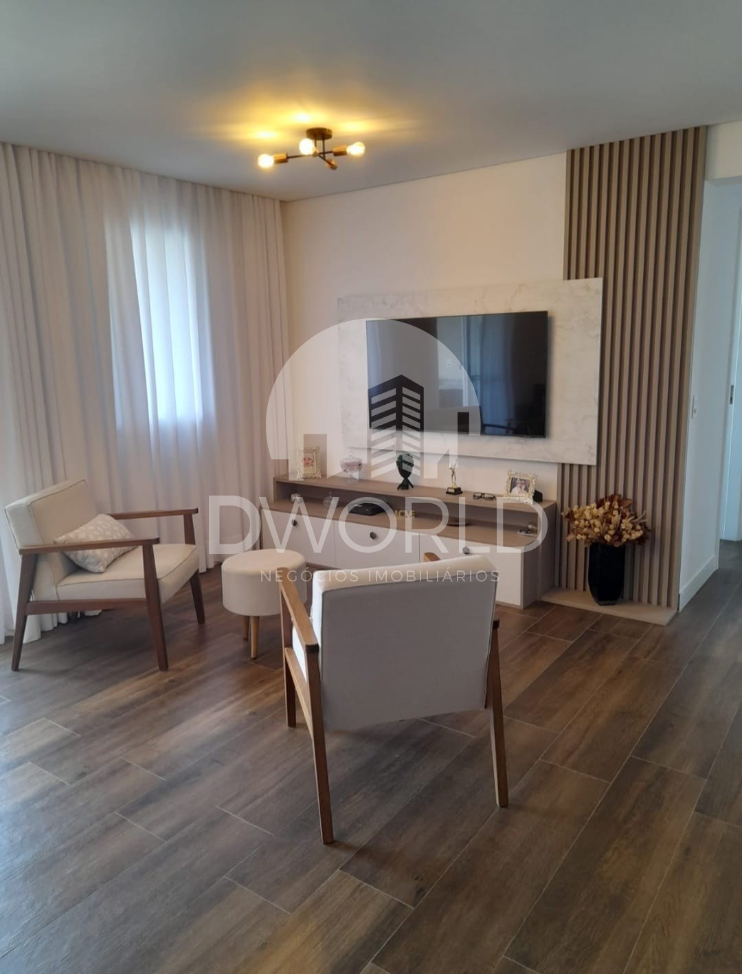 Apartamento à venda com 2 quartos, 85m² - Foto 3