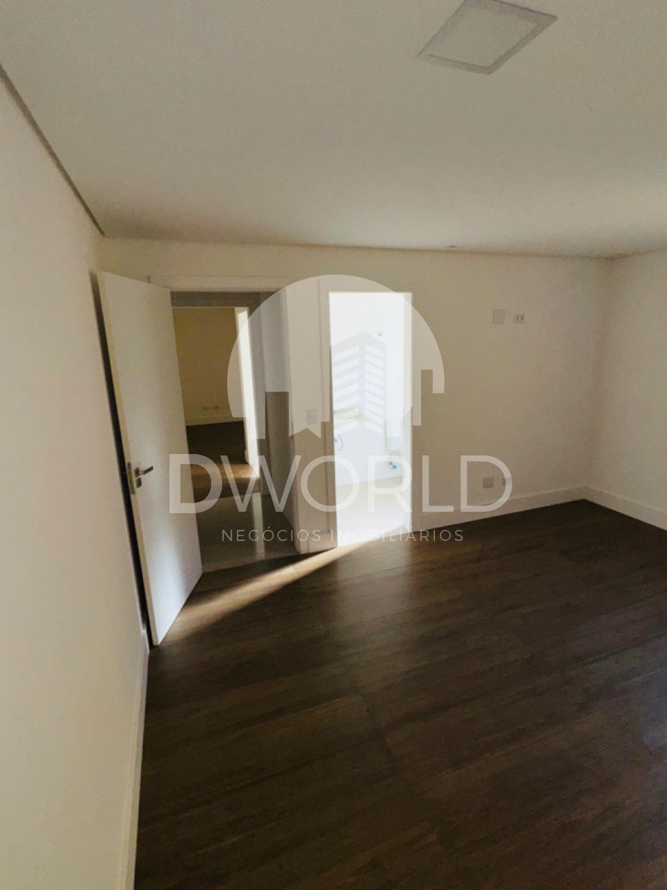 Apartamento à venda com 3 quartos, 167m² - Foto 12