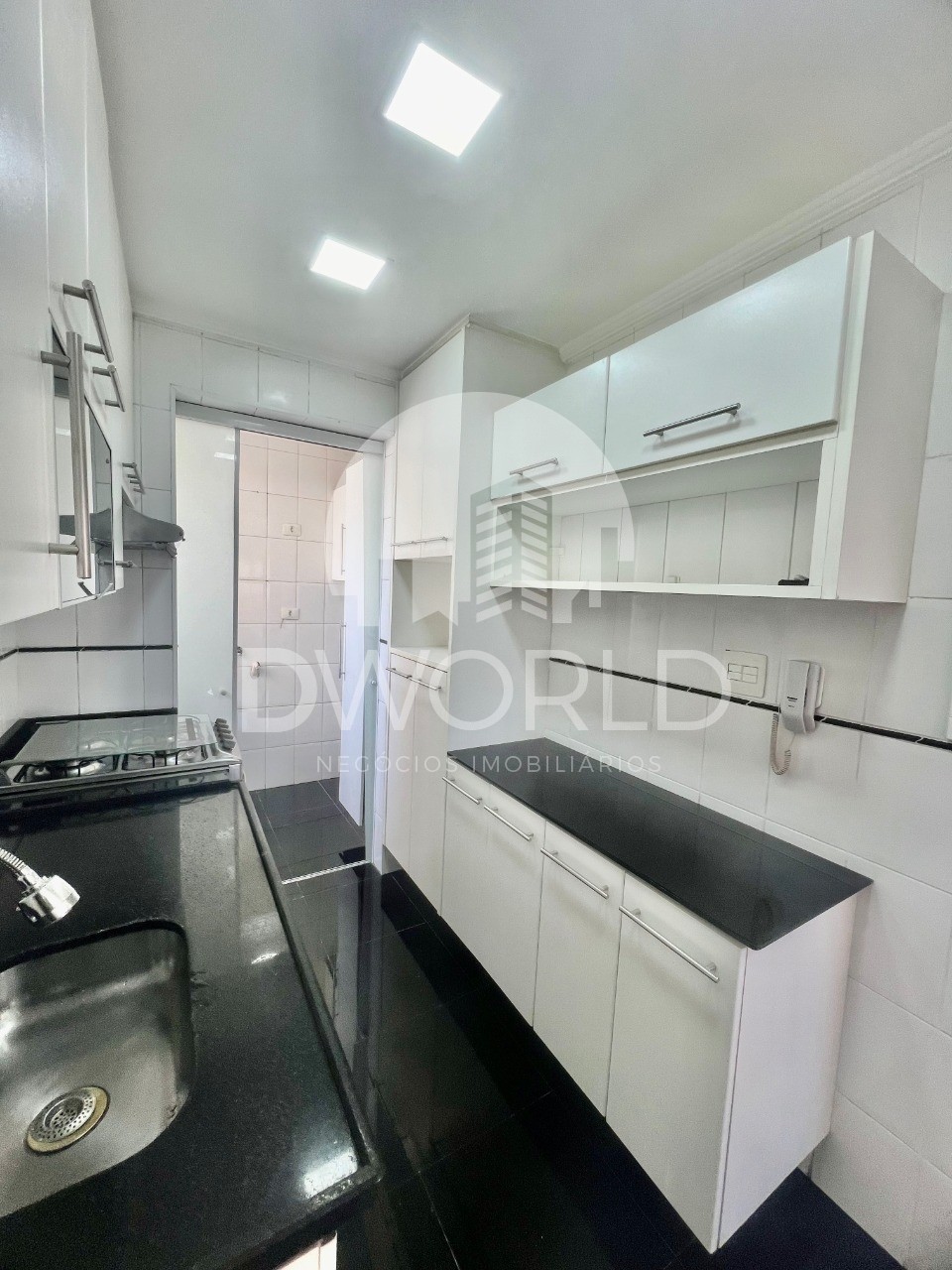 Apartamento à venda com 3 quartos, 74m² - Foto 12