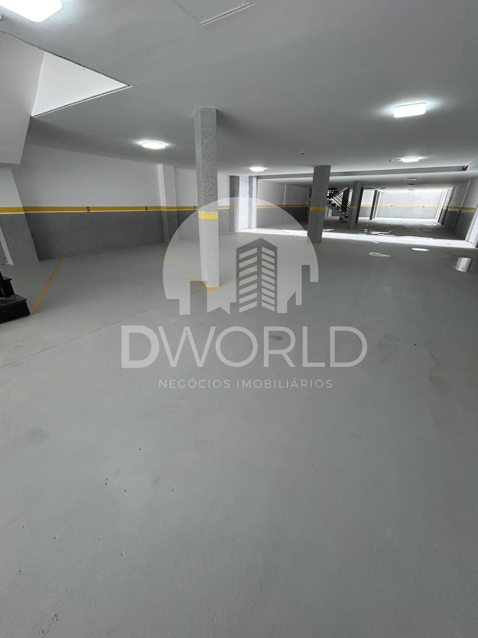 Apartamento à venda com 2 quartos, 44m² - Foto 11