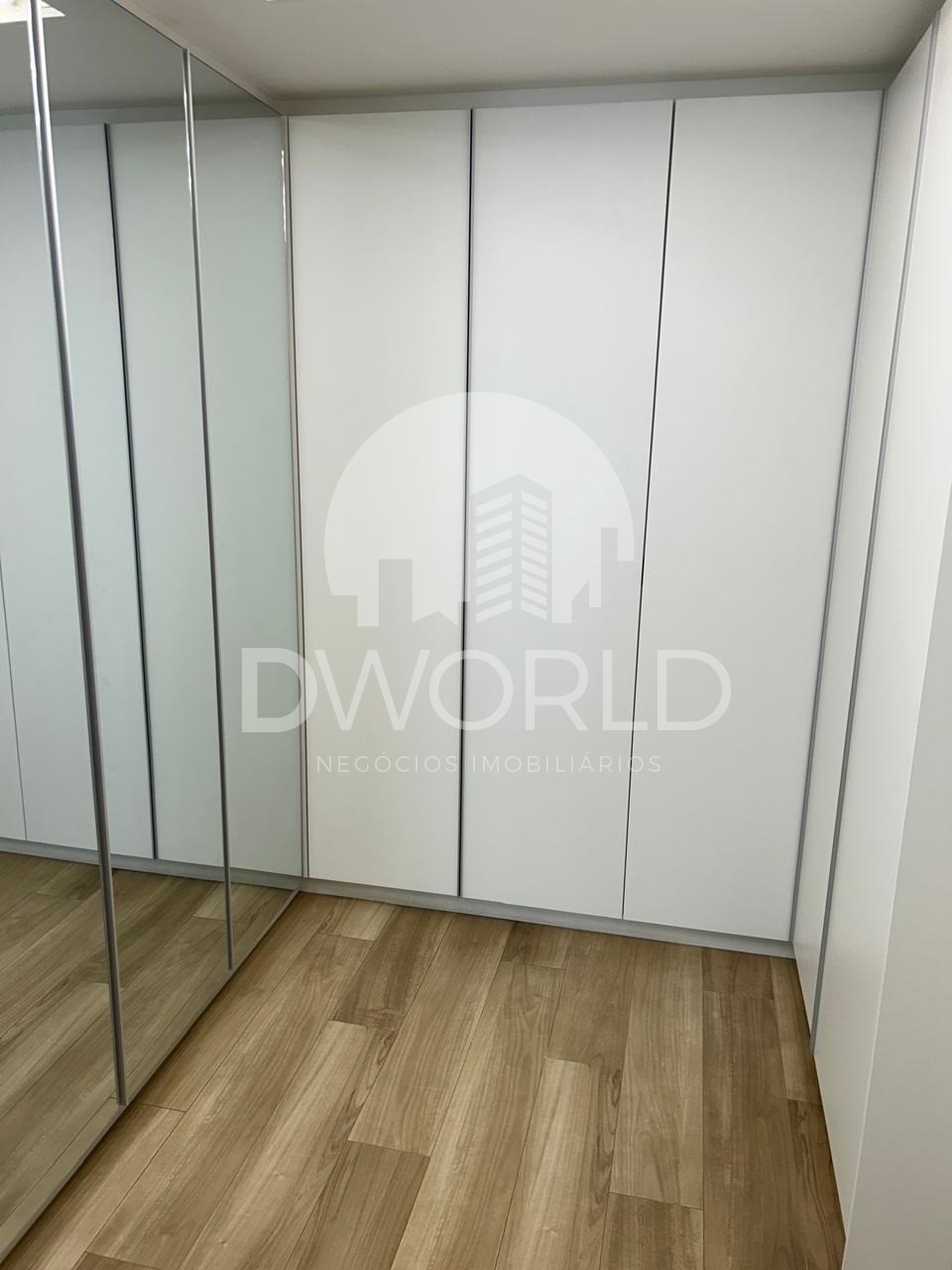 Apartamento à venda com 4 quartos, 237m² - Foto 25