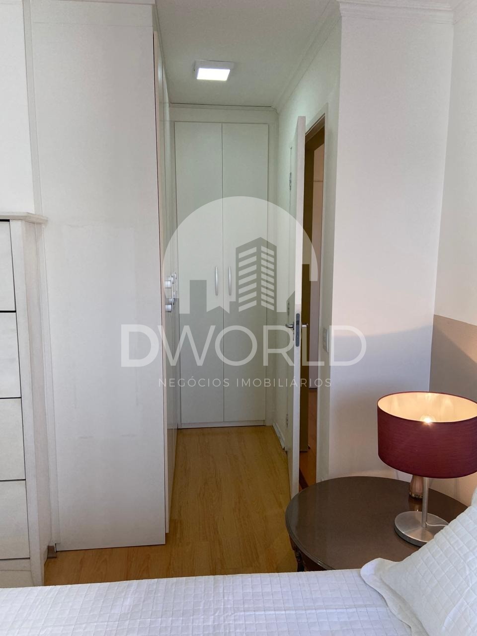 Apartamento à venda com 1 quarto, 42m² - Foto 9