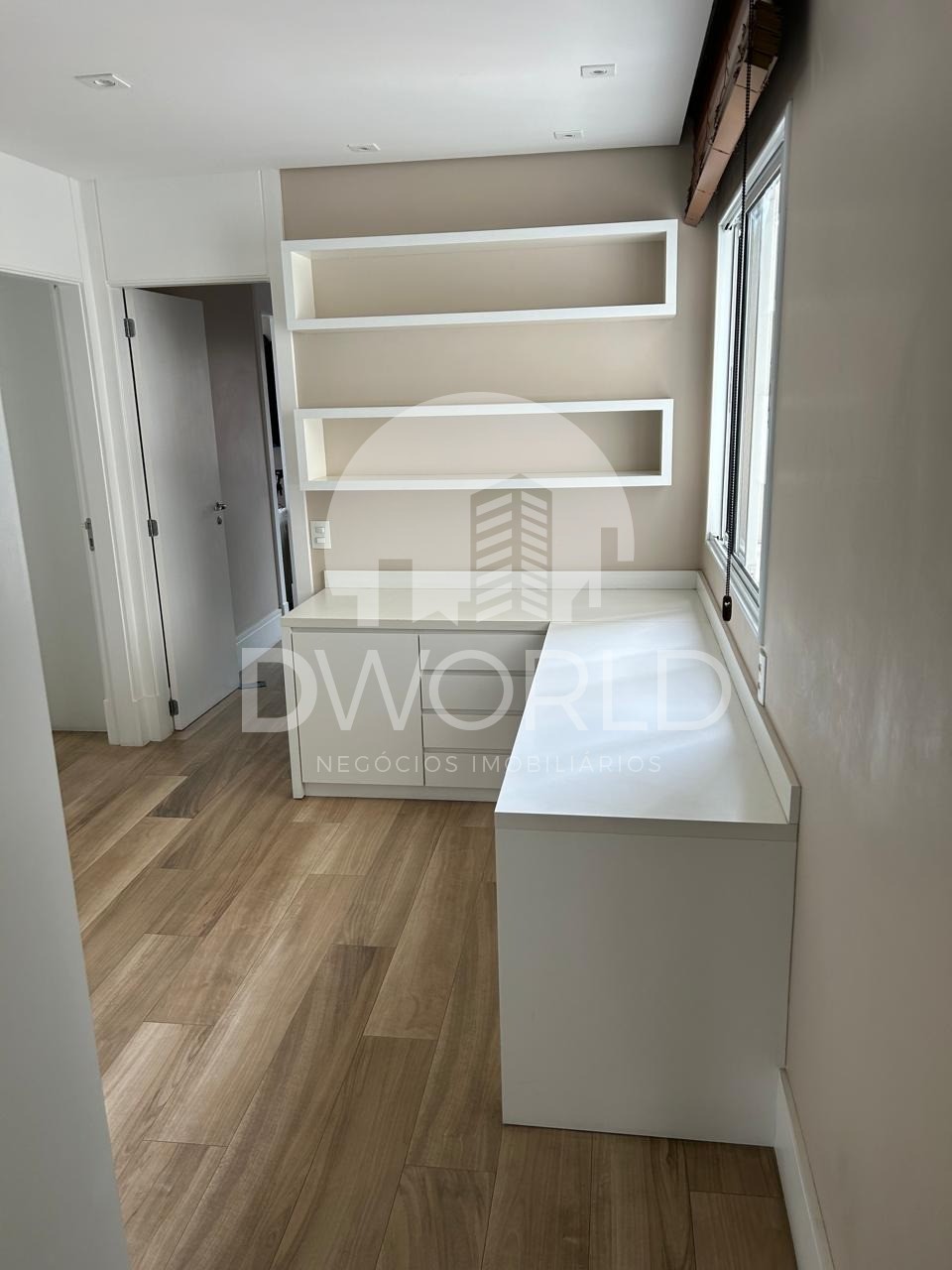 Apartamento à venda com 4 quartos, 237m² - Foto 43