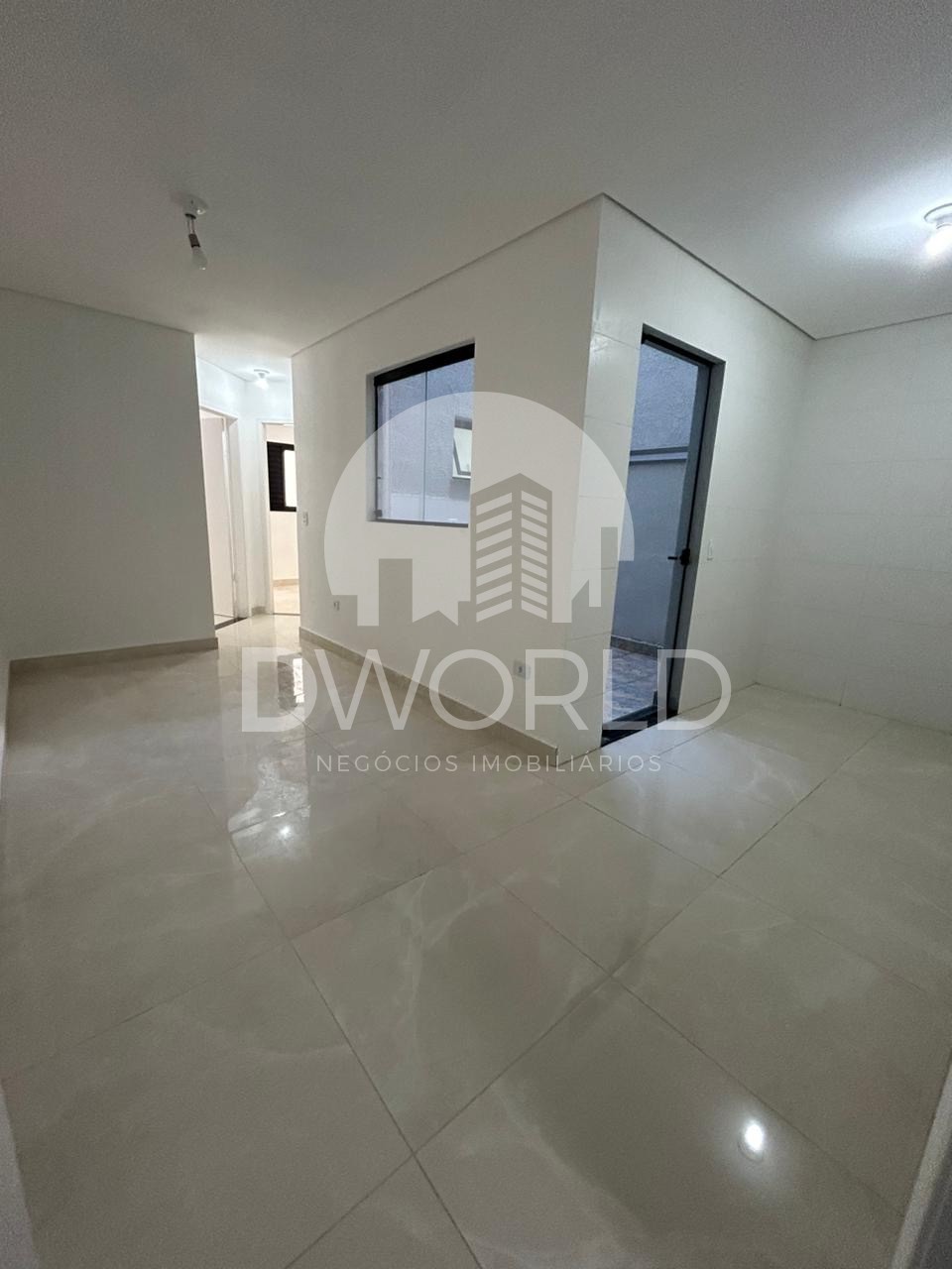 Apartamento à venda com 2 quartos, 44m² - Foto 1