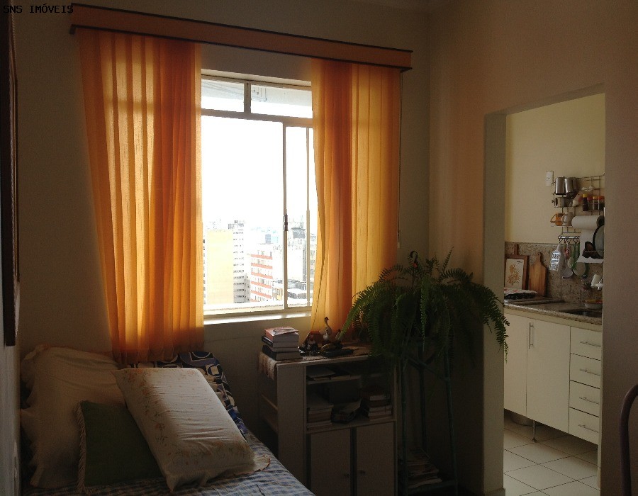 Apartamento à venda com 1 quarto, 45m² - Foto 1