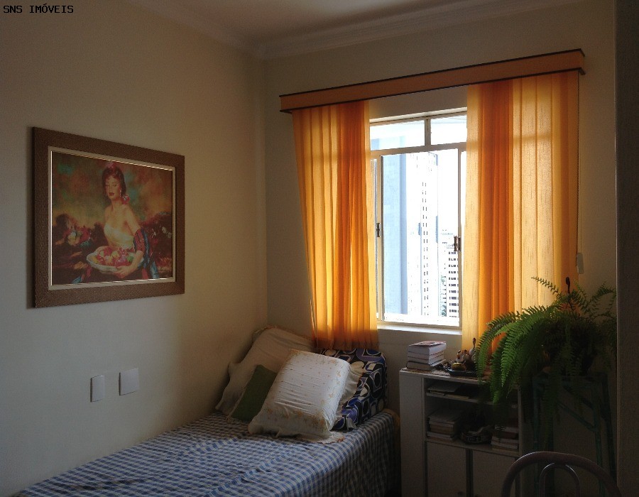 Apartamento à venda com 1 quarto, 45m² - Foto 2