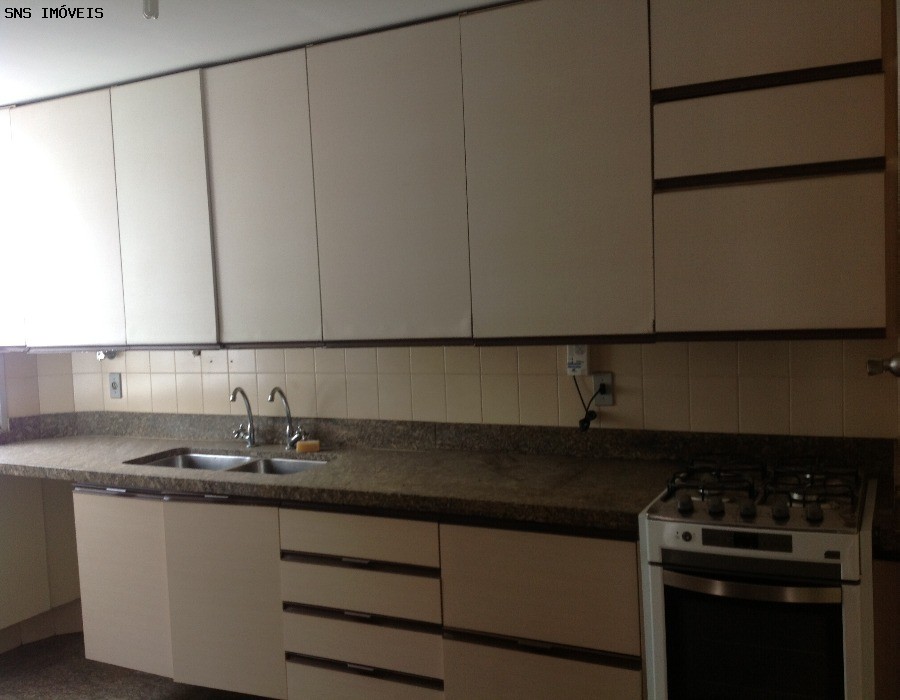 Apartamento à venda com 4 quartos, 175m² - Foto 18