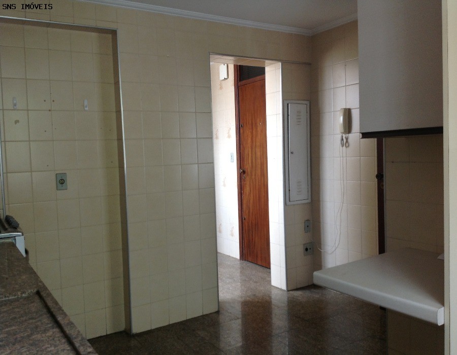 Apartamento à venda com 4 quartos, 175m² - Foto 19