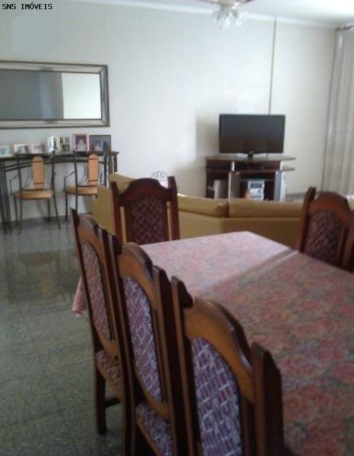 Apartamento à venda com 3 quartos, 156m² - Foto 4